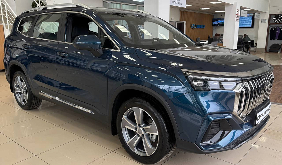 Geely Okavango Luxury, синий