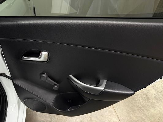Kia Rio, 2016 года, пробег 111806 км