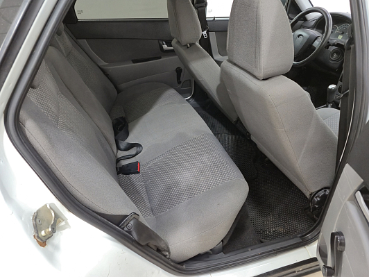 Lada (ВАЗ) Priora Норма, 2013 года, пробег 216283 км