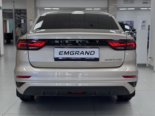 Geely Emgrand Comfort, бежевый