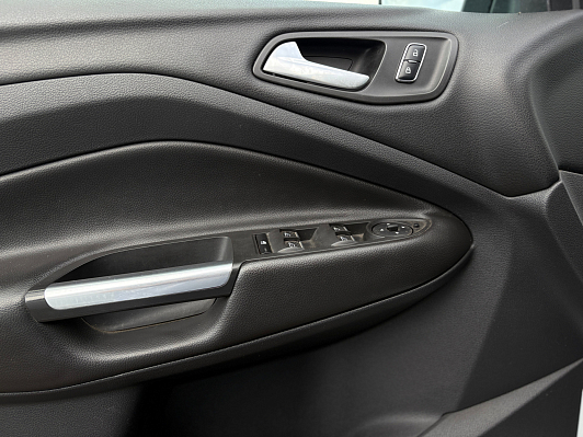 Ford Kuga Trend Plus, 2016 года, пробег 128503 км