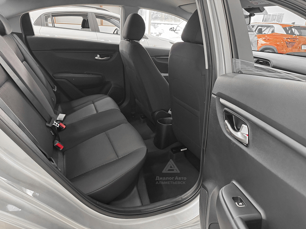 Solaris KRS Luxe AV, серебряный