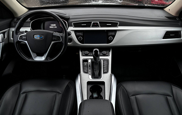 Geely Atlas Люкс + Yandex Auto, 2020 года, пробег 119382 км