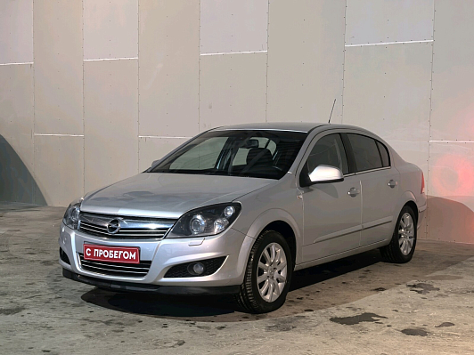 Opel Astra Cosmo, 2013 года, пробег 197395 км