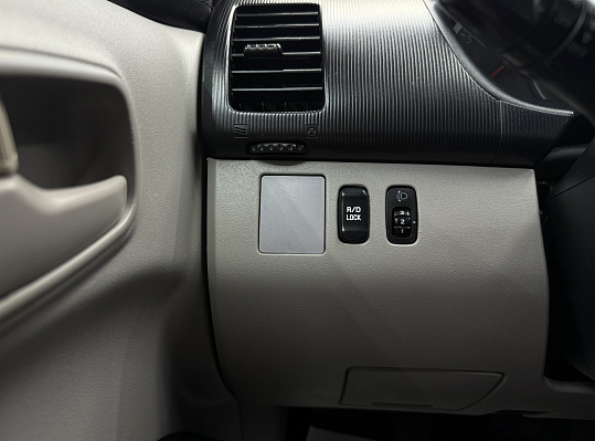Mitsubishi L200, 2011 года, пробег 249149 км
