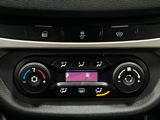 Lada (ВАЗ) Vesta Comfort Winter EnjoY Pro, 2019 года, пробег 55200 км