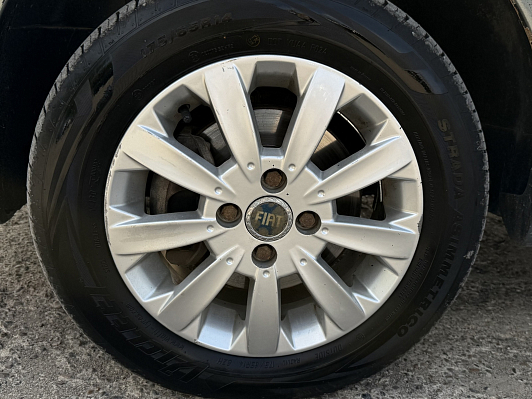 Fiat Albea, 2011 года, пробег 169000 км