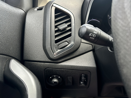 Lada (ВАЗ) XRAY Luxe Prestige, 2018 года, пробег 117000 км