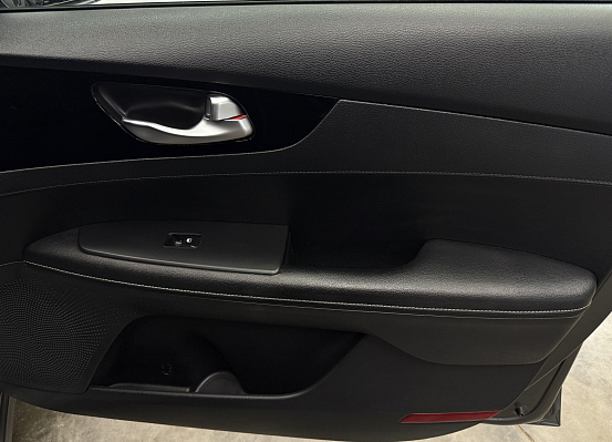 Kia Cerato Лига Европы, 2019 года, пробег 130824 км