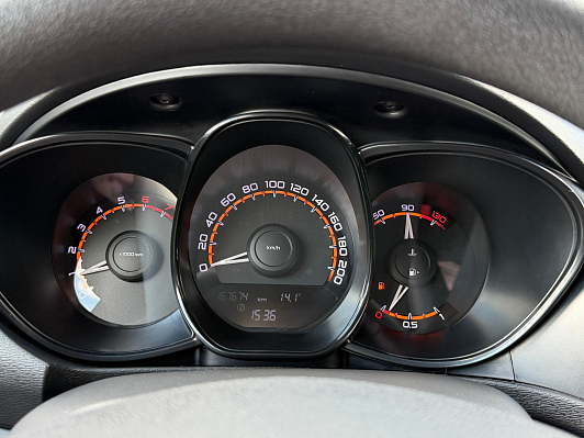 Lada (ВАЗ) Vesta 50 Anniversary, 2019 года, пробег 168000 км