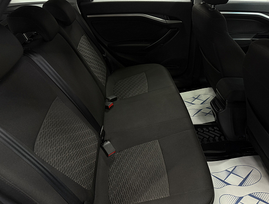 Lada (ВАЗ) Vesta Comfort, 2019 года, пробег 71887 км