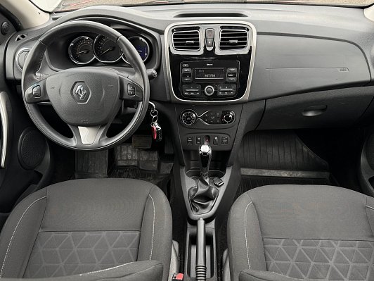 Renault Sandero Privilege, 2018 года, пробег 65290 км