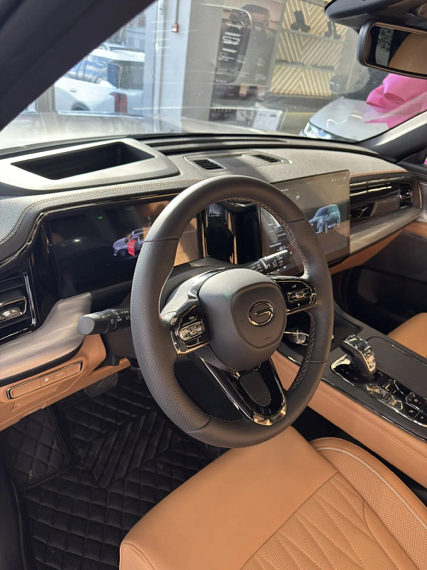 GAC GS8 GX Premium, черный