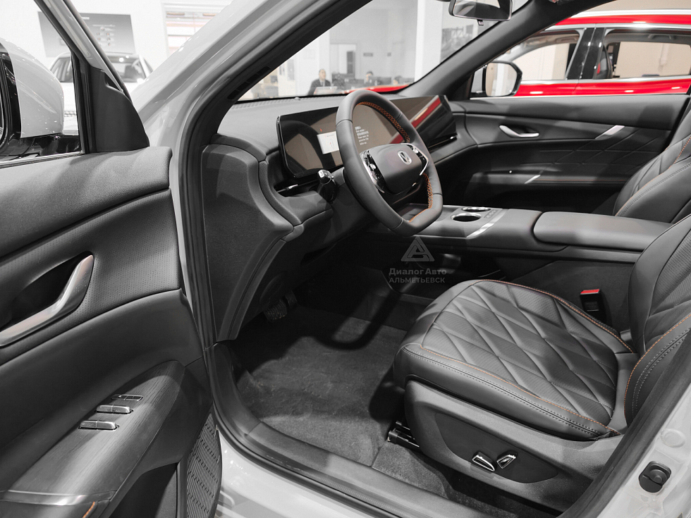 Changan CS75 Plus Luxe, серый