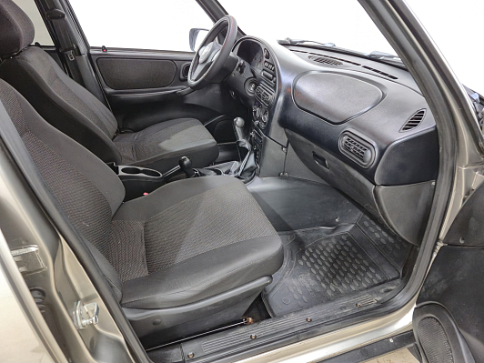 Chevrolet Niva LC, 2011 года, пробег 119493 км