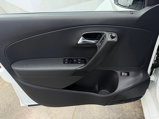 Volkswagen Polo Highline, 2017 года, пробег 107250 км