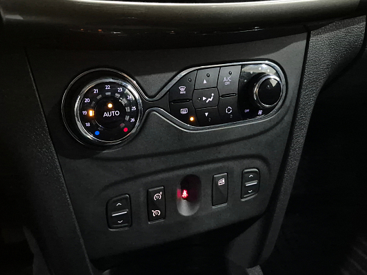 Renault Logan Stepway Drive, 2019 года, пробег 39336 км