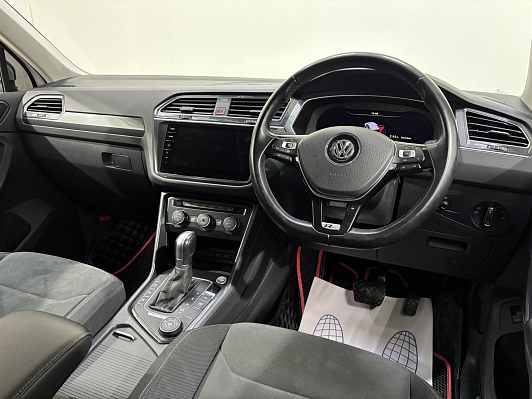 Volkswagen Tiguan Sportline, 2018 года, пробег 47813 км