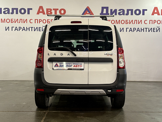 Lada (ВАЗ) Largus Luxe (5 мест), 2019 года, пробег 81000 км