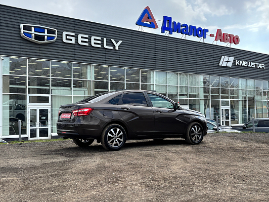 Lada (ВАЗ) Vesta Luxe Multimedia (2019-2021), 2017 года, пробег 206943 км