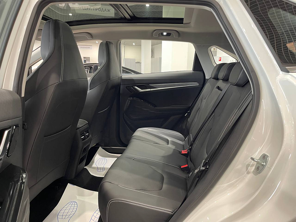 JAC JS6 Люкс, белый