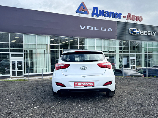 Hyundai i30 Classic, 2013 года, пробег 216013 км
