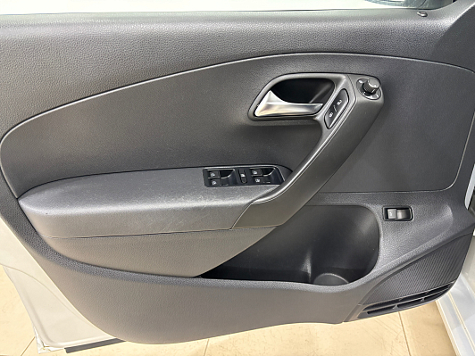 Volkswagen Polo Life, 2017 года, пробег 96503 км