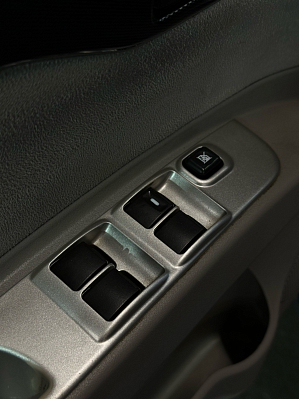 Mitsubishi Pajero Sport Intense, 2014 года, пробег 123200 км