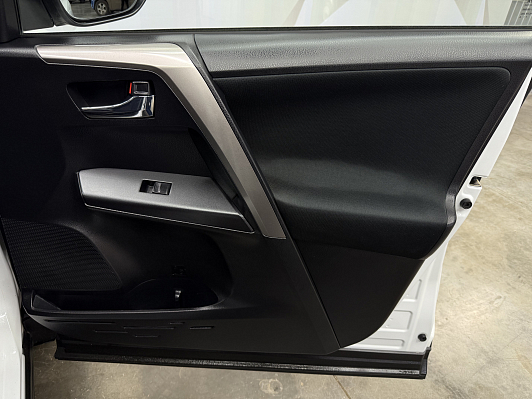 Toyota RAV4, 2018 года, пробег 122495 км