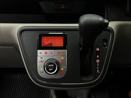 Toyota Passo, 2017 года, пробег 137931 км
