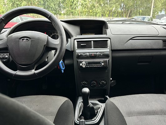 Lada (ВАЗ) Priora Standard 21702-40-050, 2016 года, пробег 202100 км