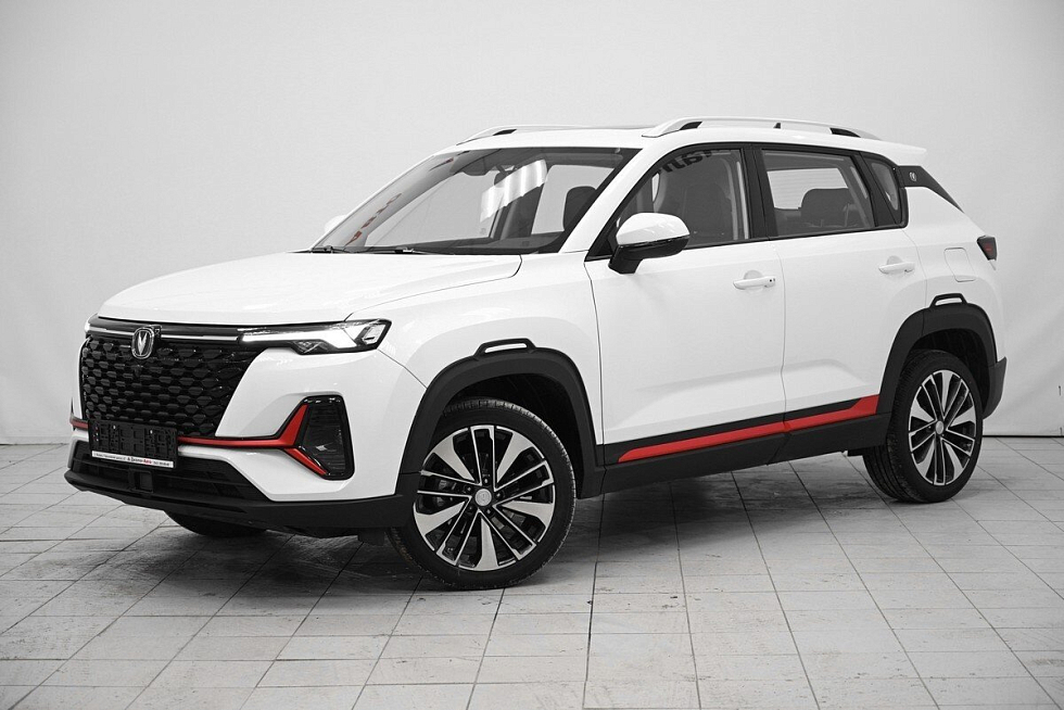 Changan CS35 Plus Комфорт, белый