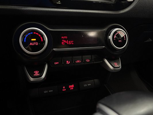 Kia Rio Prestige, 2019 года, пробег 84011 км