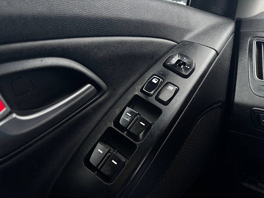 Hyundai ix35 Start, 2014 года, пробег 286800 км