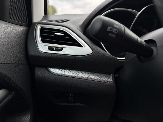 Lada (ВАЗ) Vesta Comfort Image, 2018 года, пробег 102000 км