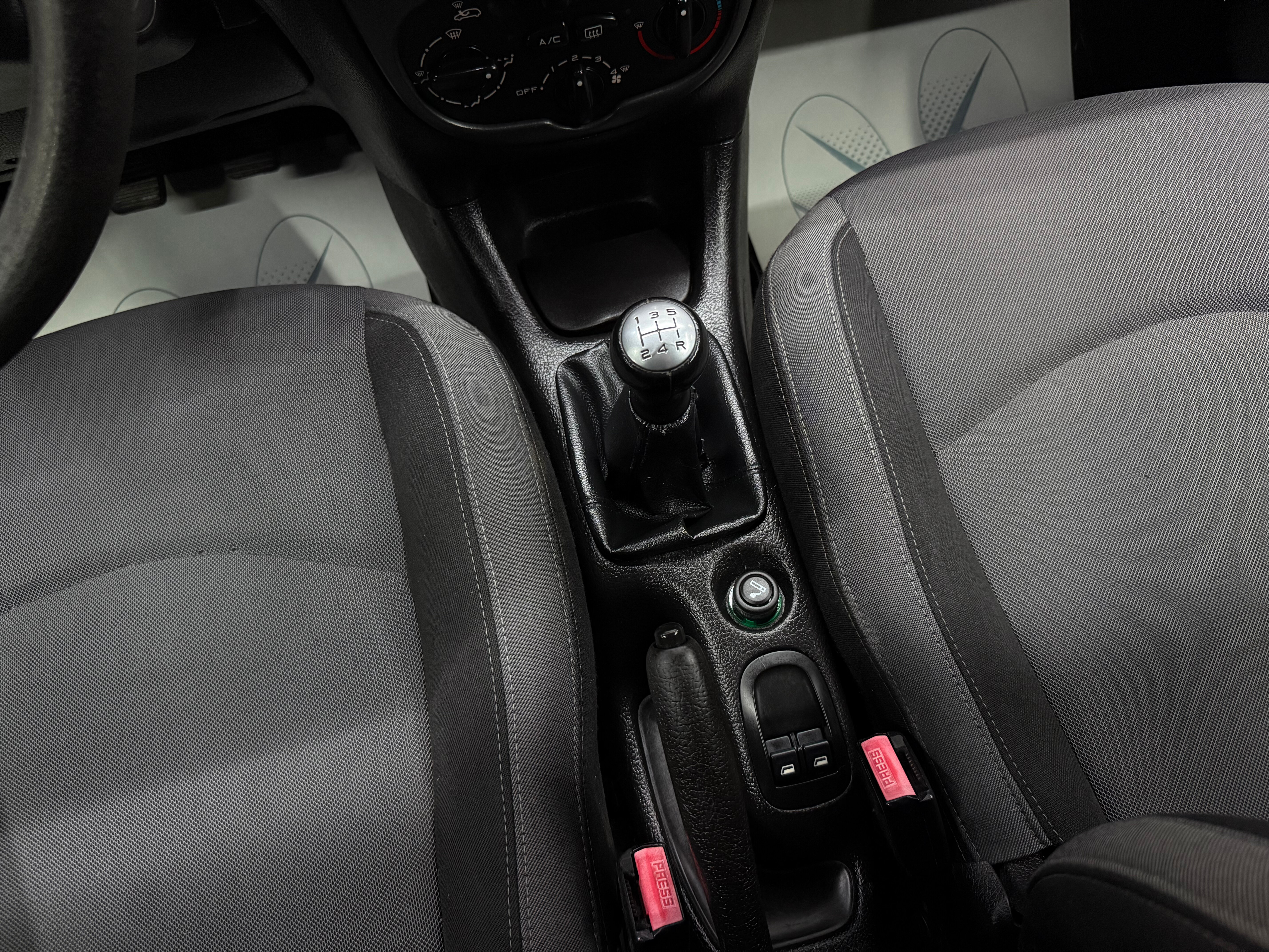 Peugeot 206, 2009 года, пробег 164950 км