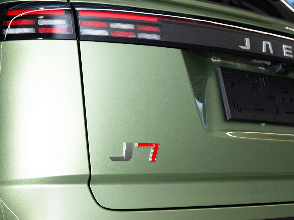 Jaecoo J7 Комфорт, зеленый