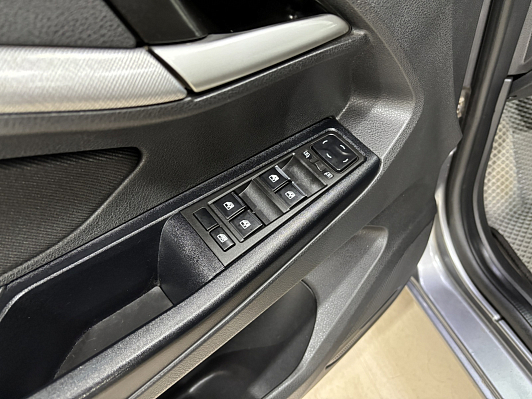 Lada (ВАЗ) Vesta Comfort Winter, 2019 года, пробег 100160 км