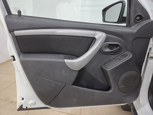 Renault Duster LE Adventure, 2012 года, пробег 208099 км