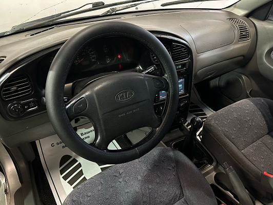 Kia Spectra, 2006 года, пробег 290995 км