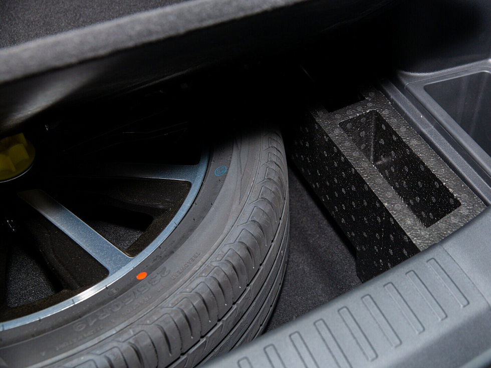 Jaecoo J7 Комфорт, зеленый