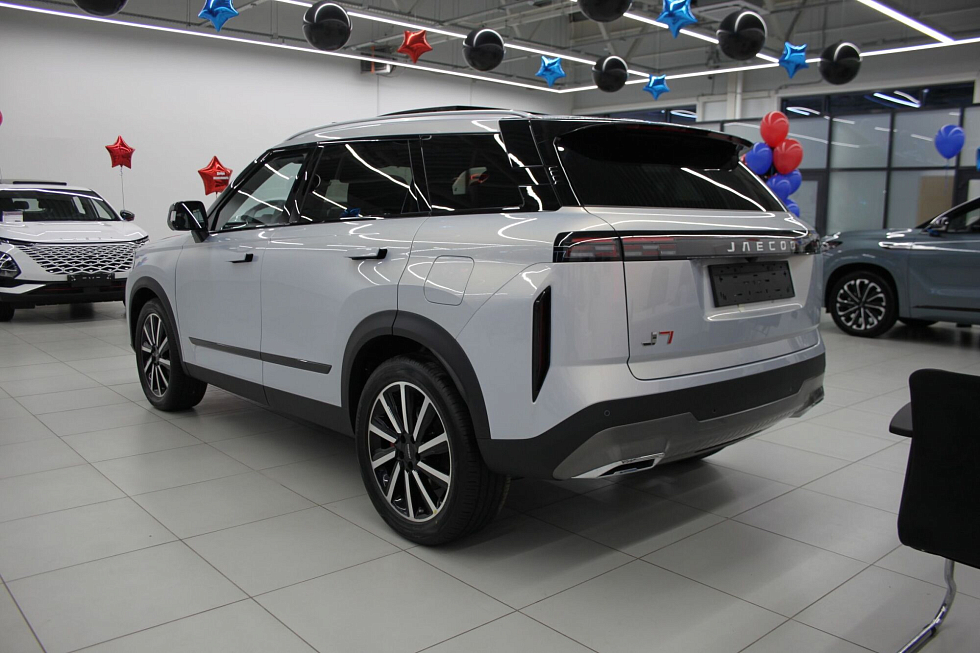 Jaecoo J7 Престиж, серебряный