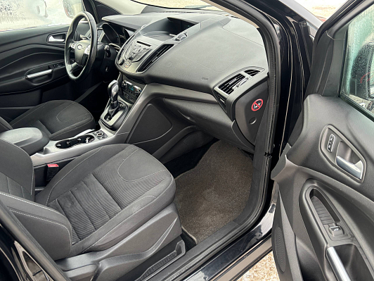 Ford Kuga Trend Plus, 2013 года, пробег 260000 км