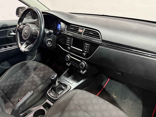Kia Rio Prestige AV, 2017 года, пробег 101111 км