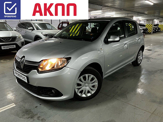 Renault Sandero Confort, 2015 года, пробег 231000 км