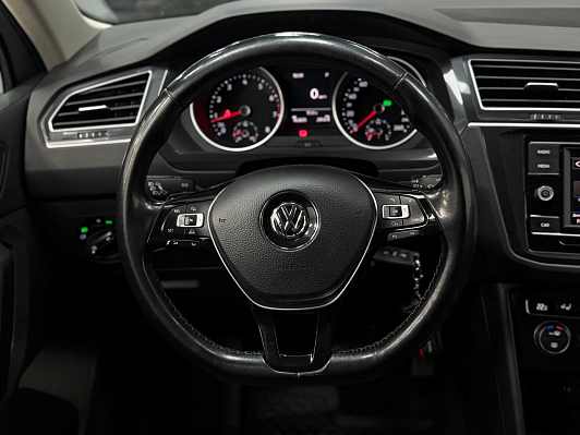 Volkswagen Tiguan Trendline, 2018 года, пробег 162500 км
