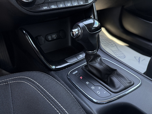 Kia Ceed Premium, 2018 года, пробег 114396 км
